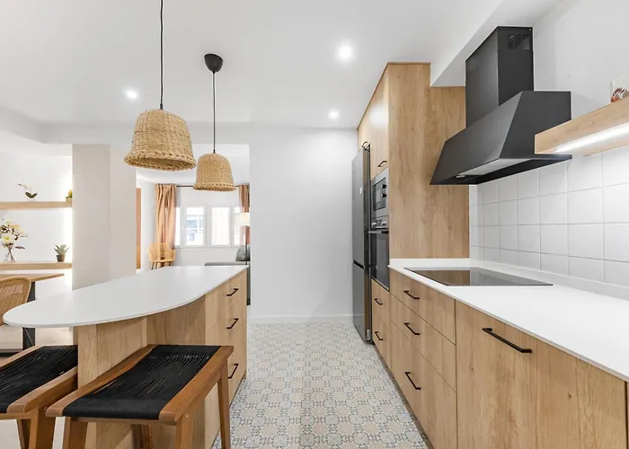 Charlot Center Iv By Suncastle Alicante