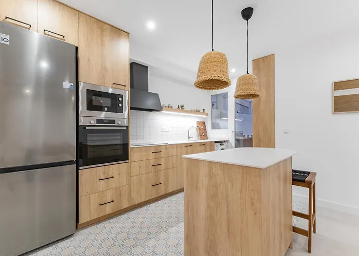 Charlot Center Iv By Suncastle Appartement